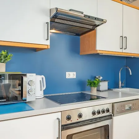 Duenenresidenz 16 - Leni *